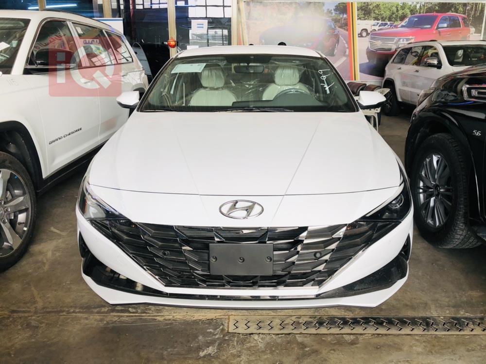 هیوندای ئەلەنترا